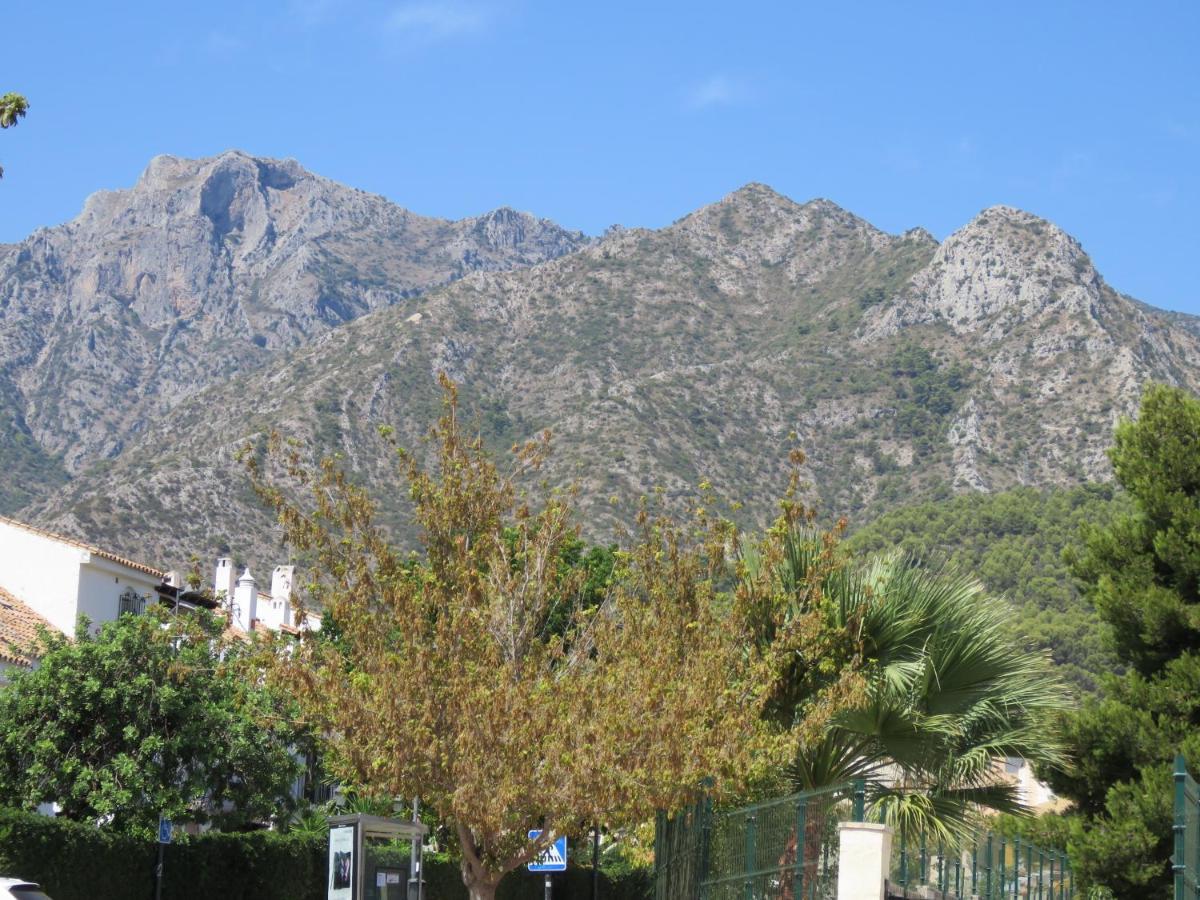 Apartamento Bien Situado En Marbella Bagian luar foto