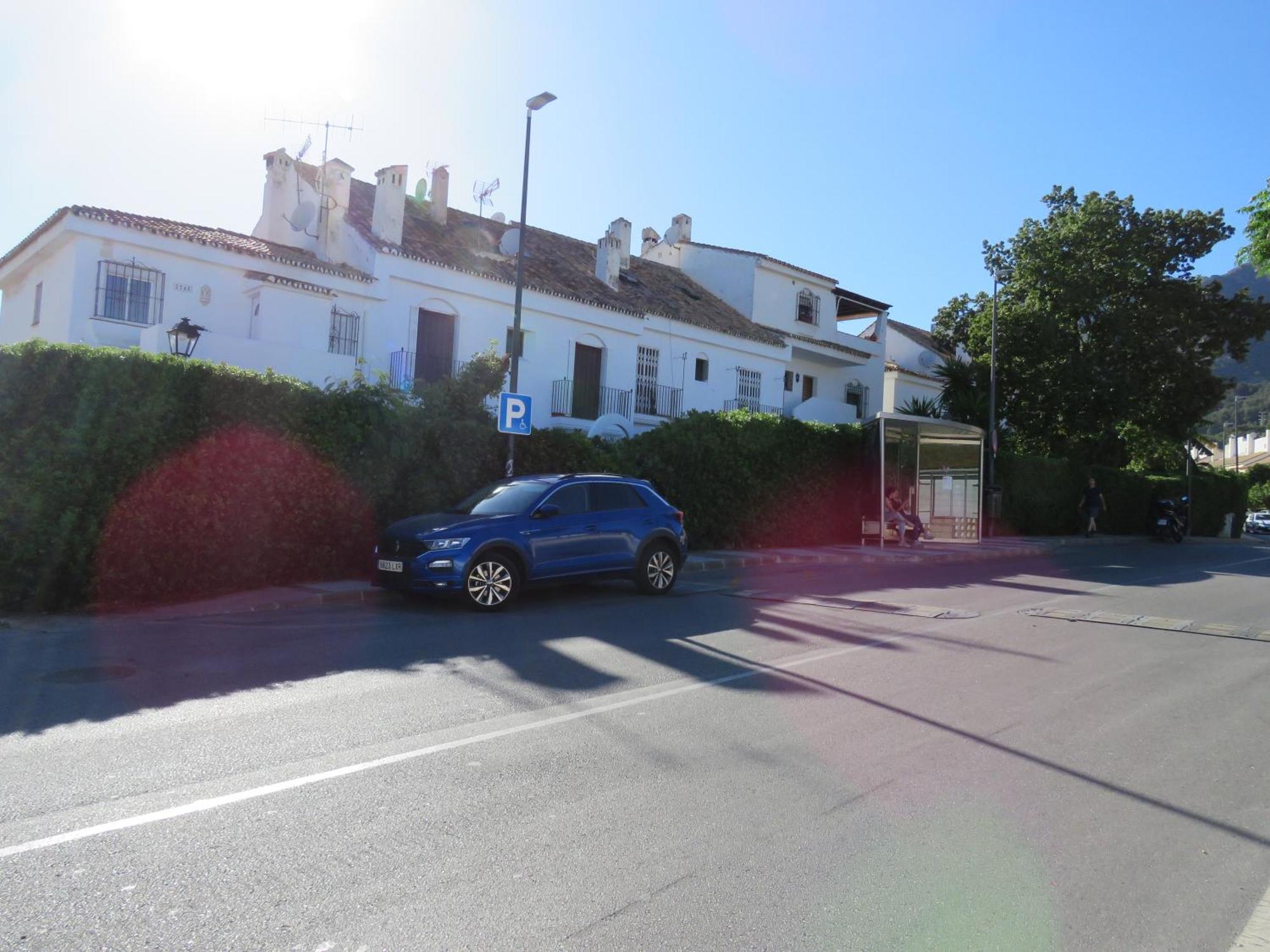 Apartamento Bien Situado En Marbella Bagian luar foto
