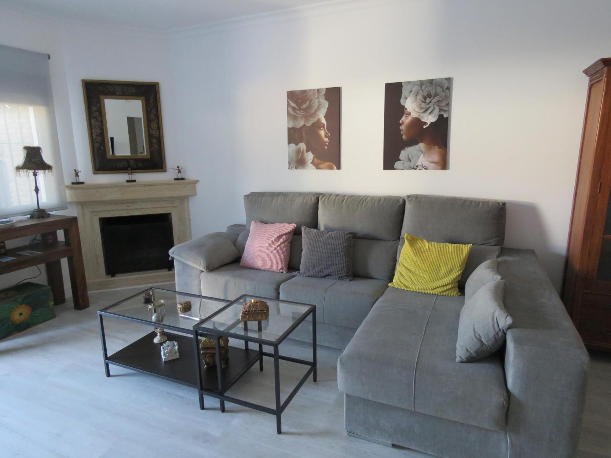Apartamento Bien Situado En Marbella Bagian luar foto